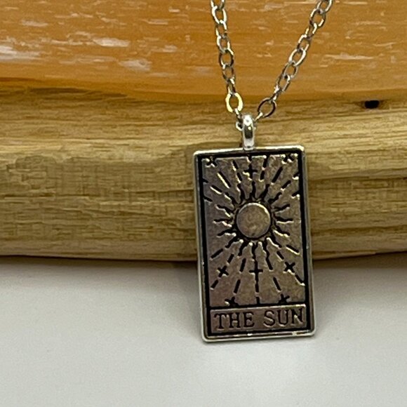 Silver Toned "The Sun" Tarot Card Necklace - Picture 2 of 4